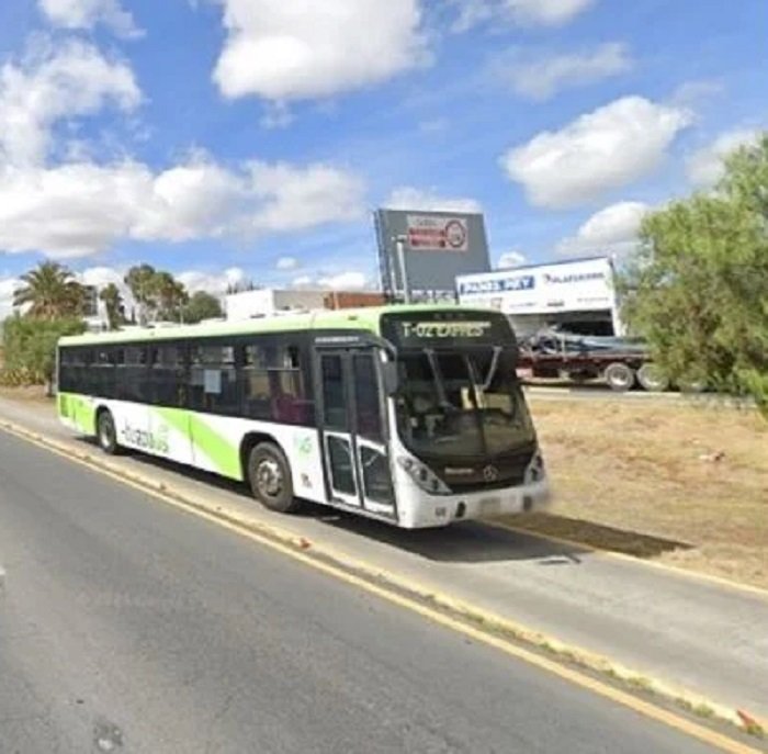Continúan Vigentes Multas por Invadir el Carril Confinado del Tuzobús