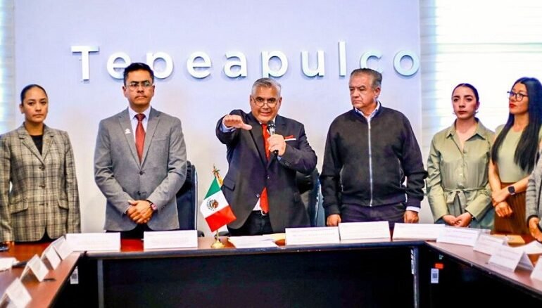 Rinde Protesta Félix Ávila Castelán Como Nuevo Alcalde de Tepeapulco