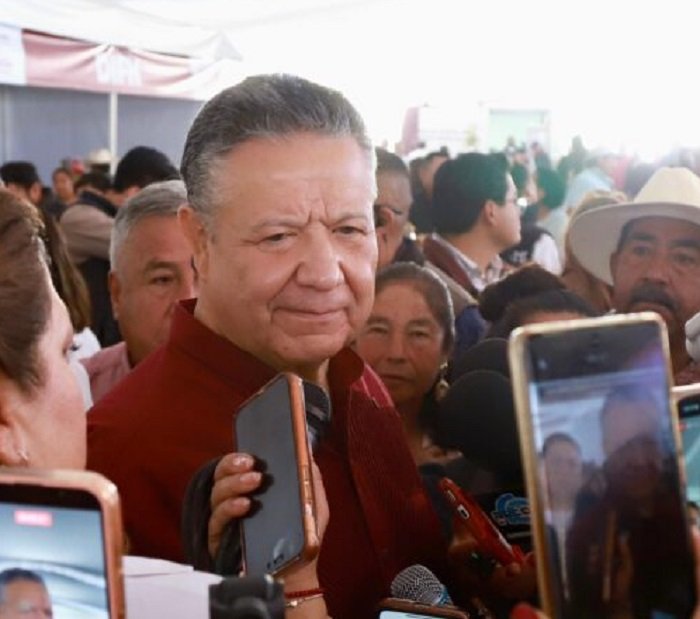 Asistiré en Algunas Ocasiones a la Conferencia de los Lunes, Pero Sin Anunciar Previamente mi Presencia, Menchaca