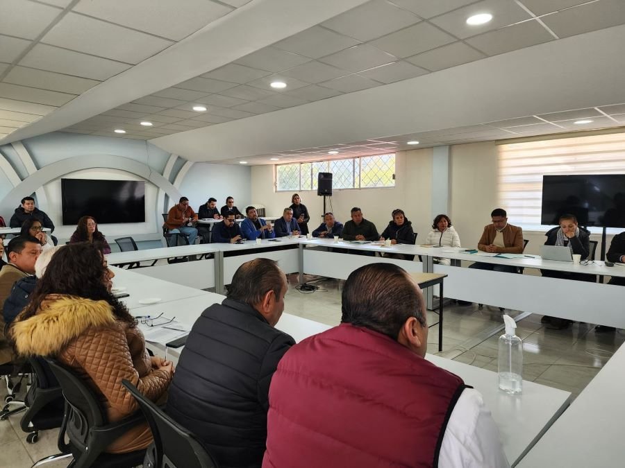 Realizan reunión IHE–ISSSTE–SNTE en materia de derechos laborales del personal educativo