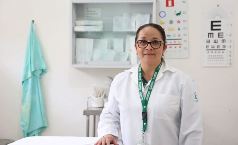 Reconoce IMSS Hidalgo Contribución de Mujeres Médicas en Sistema de Salud
