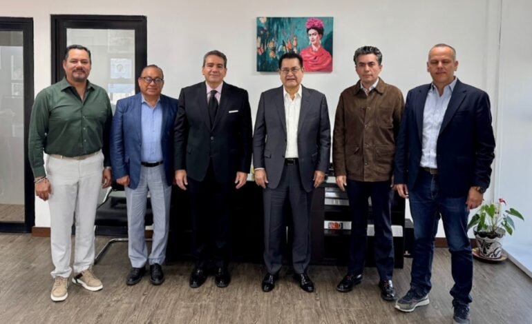 Reunión con personalidades con identificación social