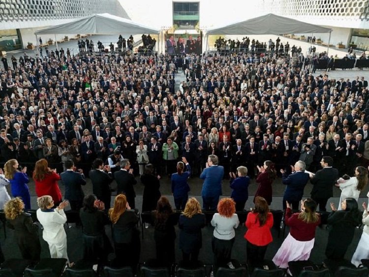 Somos Optimistas Sobre 2026: Presidenta Claudia Sheinbaum Invita a La Inversión Privada a Seguir Impulsando El Desarrollo Como Parte del Plan México