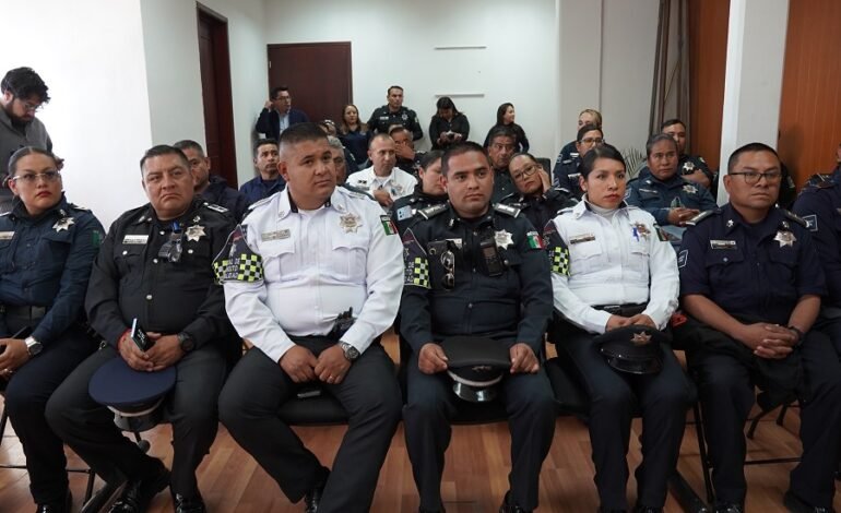 Capacitan a Policías Para Brindar Mejor Atención a Visitantes en Pachuca