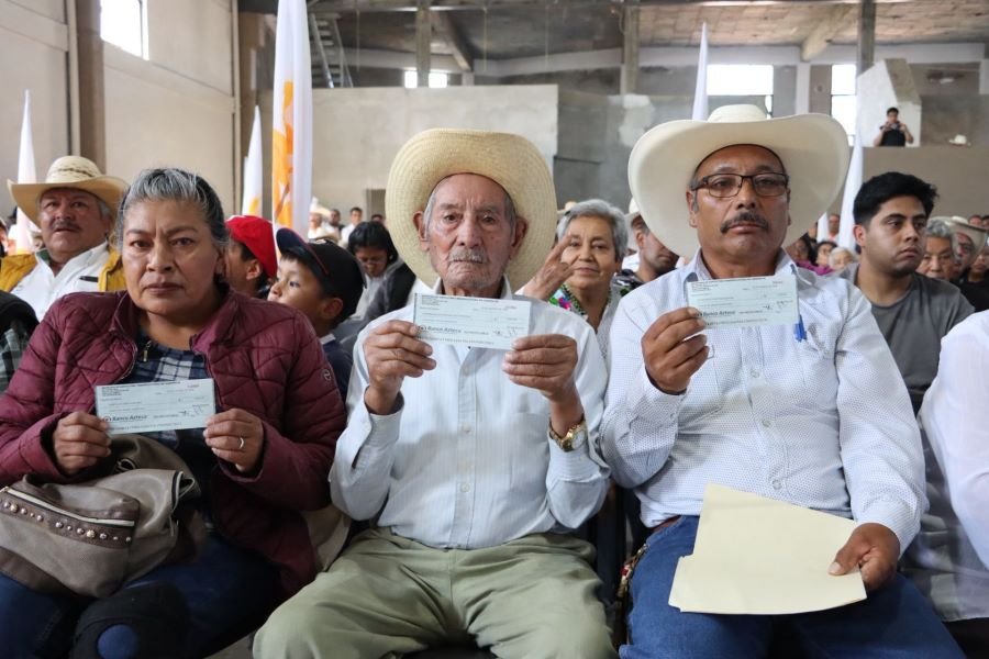 Entregan Apoyos Por 12.7 Millones de Pesos Para Productores de Ocho Municipios