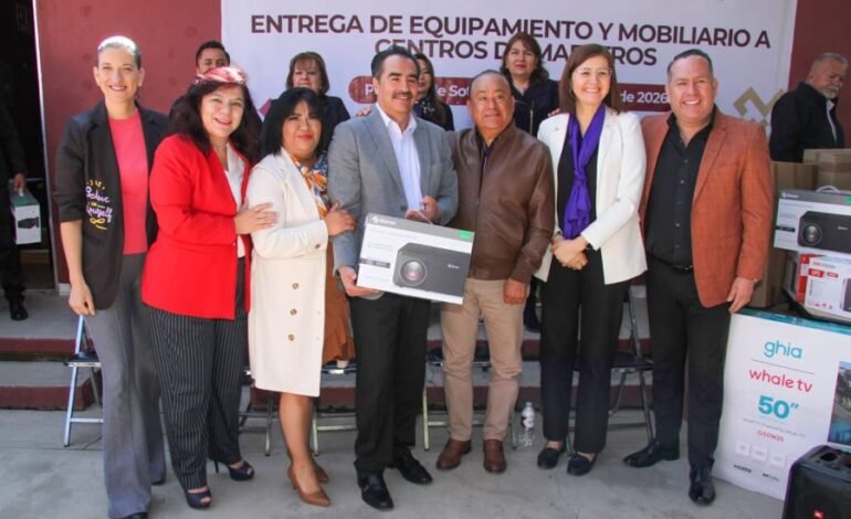 Hidalgo Fortalece Formación Docente Con Entrega de Equipamiento