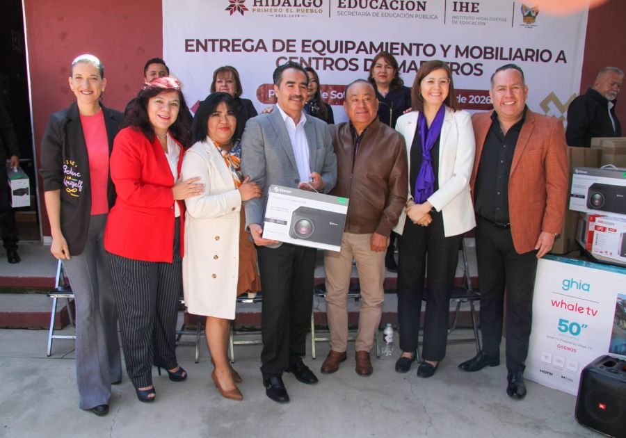 Hidalgo Fortalece Formación Docente Con Entrega de Equipamiento