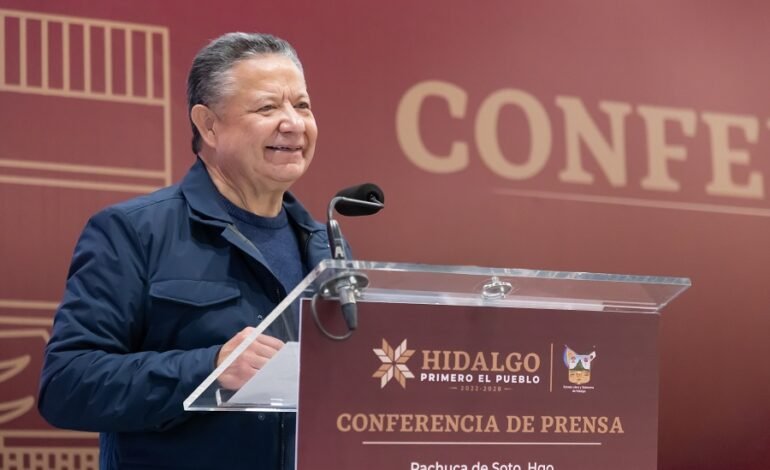 Julio Menchaca anuncia reinicio de transmisiones de Radio Mezquital y La Voz de la Sierra Hidalguense