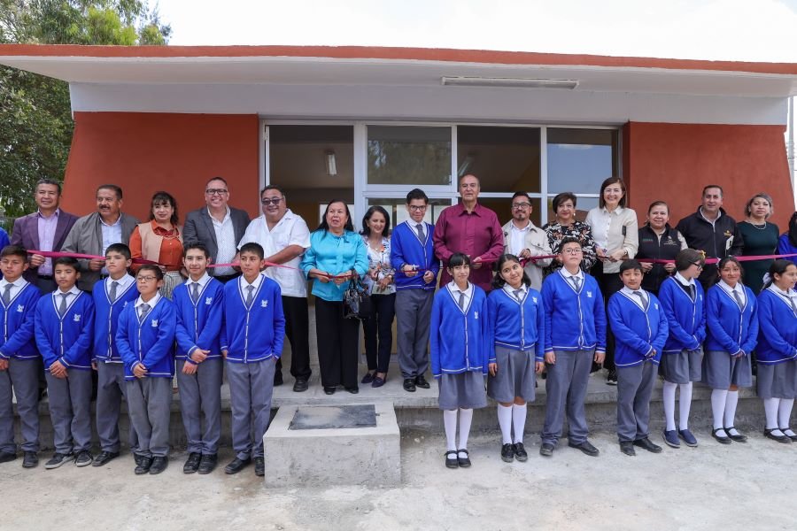 Mas infraestructura educativa en Epazoyucan