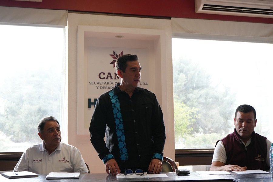 Saderh dialoga con sector lechero del Valle de Tulacingo