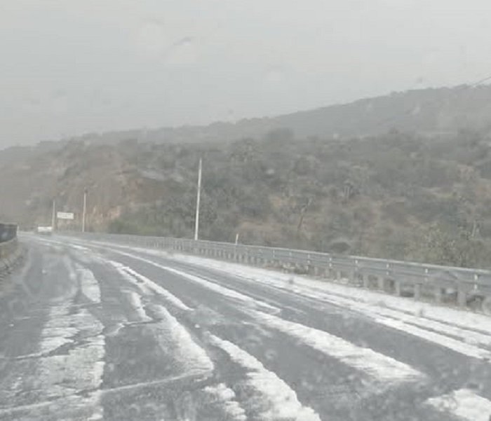 Sorprenden Lluvias y Granizo en Ixmiquilpan, Pachuca y Tulancingo