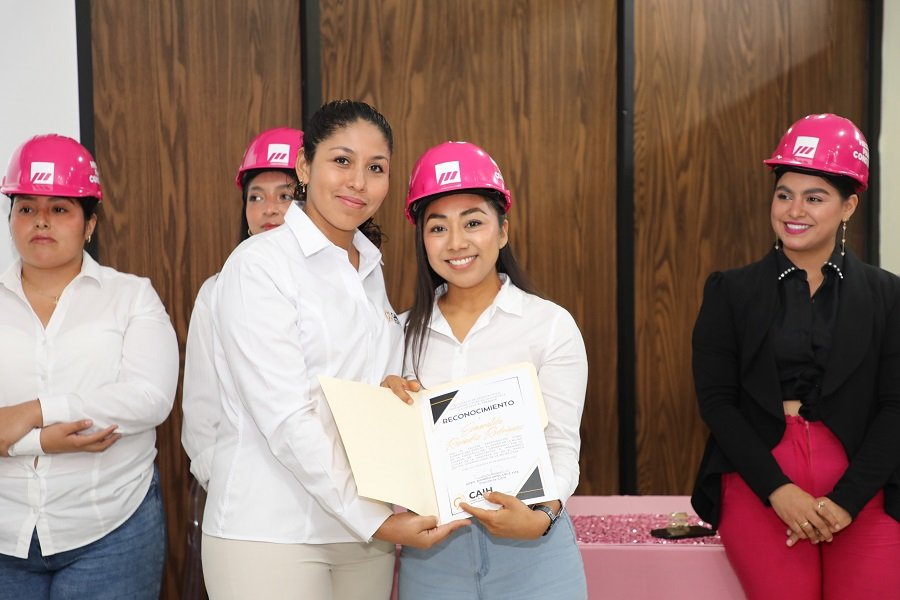 UTHH fortalece vínculos con el sector de la construcción -Impulsan la participación femenina en la construcción con un convenio con el Colegio de Arquitectos e Ingenieros Civiles de la Huasteca A.C.
