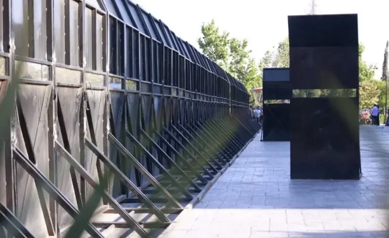 Se Instalarán Vallas en Palacio de Gobierno y el Reloj Monumental Por Marcha del 8 de Marzo.