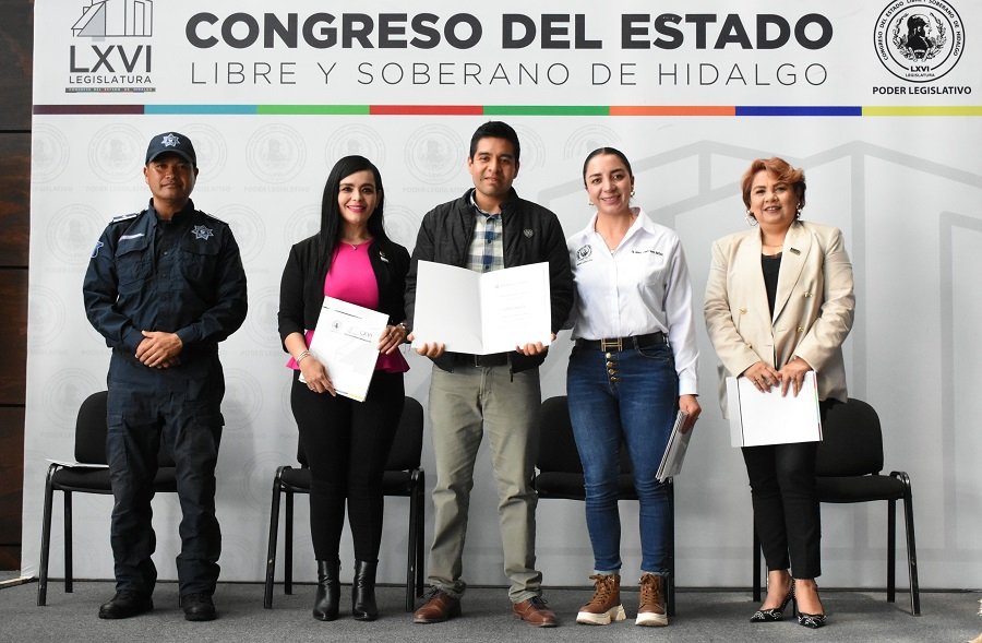Congreso fortalece la seguridad institucional con clausura de curso de manejo