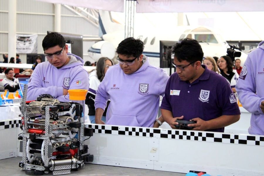 Estudiantes de la Politécnica de Pachuca representarán a México en el Mundial de Robótica