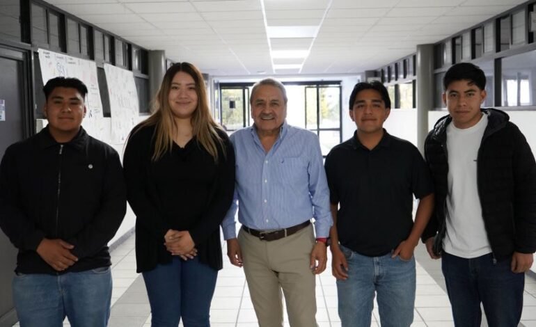 Estudiantes de La UPMH Participan en Foro Nacional Con Propuestas Sobre T-MEC