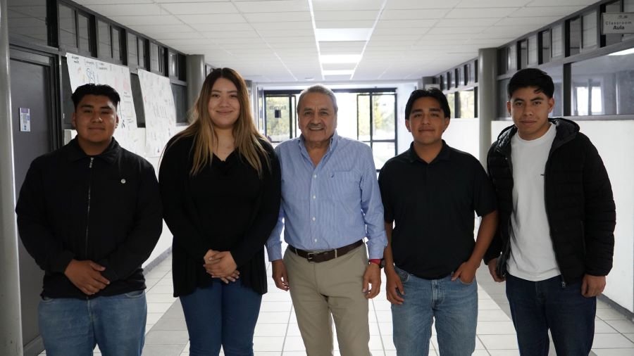 Estudiantes de La UPMH Participan en Foro Nacional Con Propuestas Sobre T-MEC