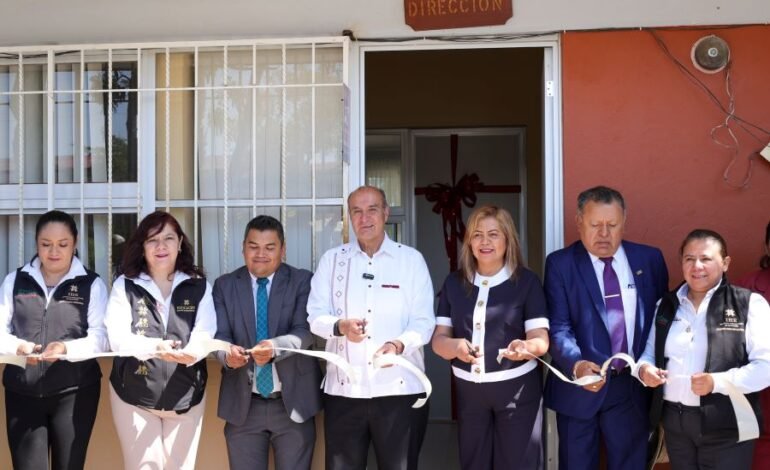 Fortalece SEPH Escuelas de Tecozautla Con Inversión Superior a 4 Mdp