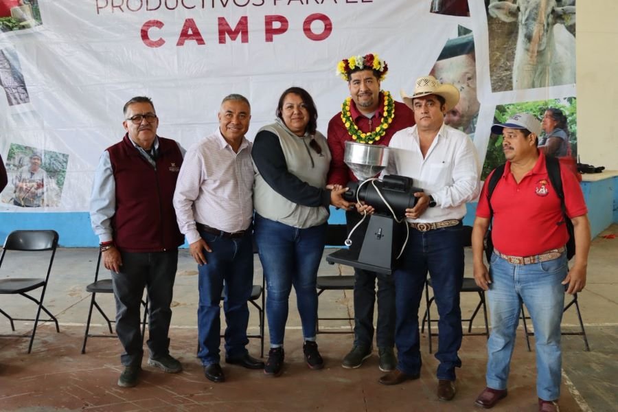 Impulsa Gobierno Estatal a Sector Cafetalero Con Equipamiento Especializado