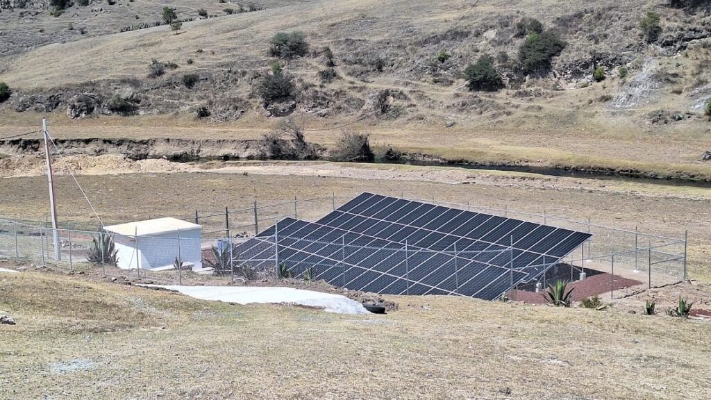 Instala Conagua Primer Sistema de Energía Solar Para Riego Agrícola En El Yolo, Acatlán