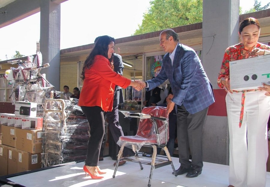 Invierte SEPH más de 5.2 mdp en infraestructura educativa