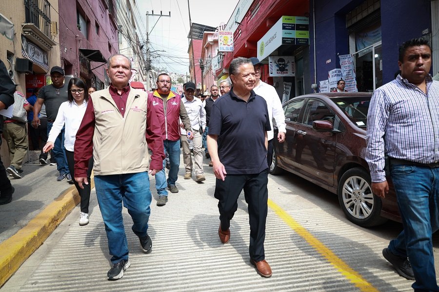 Julio Menchaca Supervisa Obras en el Centro de Pachuca Que Mejoran la Vida Cotidiana de las Familias
