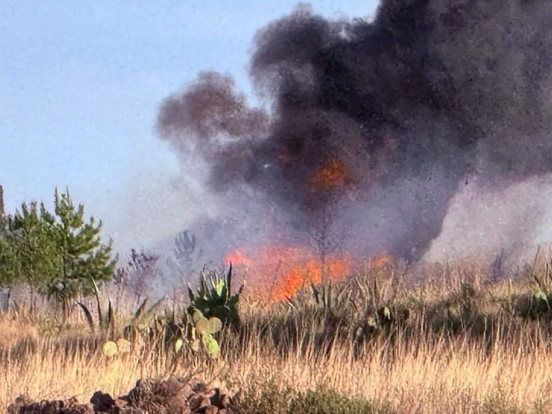 Mando Coordinado de Secretaría de Seguridad Pública de Hidalgo (SSPH), Persiguió a Huachicoleros se Incendió una Camioneta y Murió un Sujeto