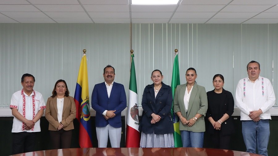 UTVM Abre Proyección Internacional Con Convenio en Ecuador y Brasil