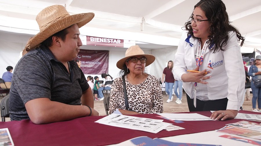 Despacho del Gobernador Integra Trámites del SAT a Los Servicios Para El Pueblo
