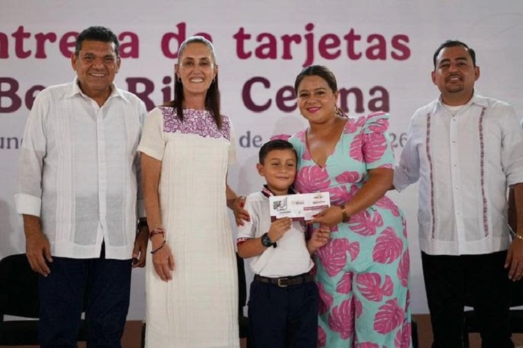 Son más de 20 millones de beneficiarios de las becas Rita Cetina, Benito Juárez y Gertrudis Bocanegra
