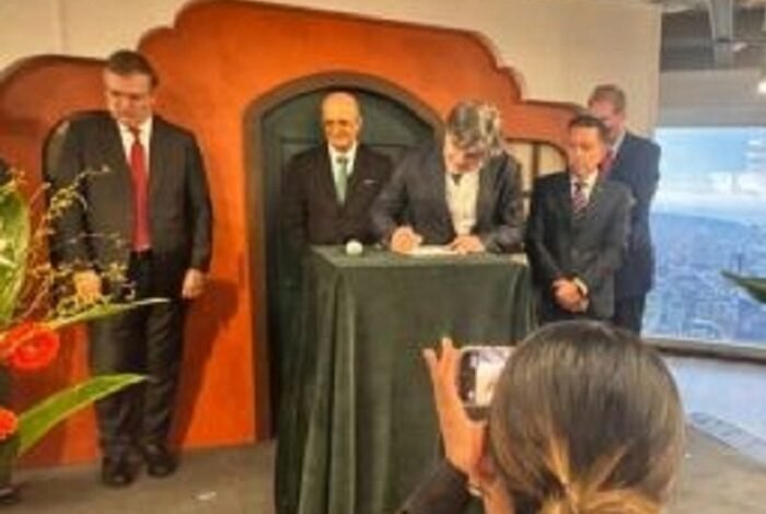 Hidalgo Firma Memorándum de Entendimiento Con Empresa Canadiense