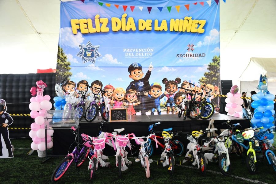 Policía Estatal Entrega Más de 2 Mil Juguetes a Infancias Hidalguenses