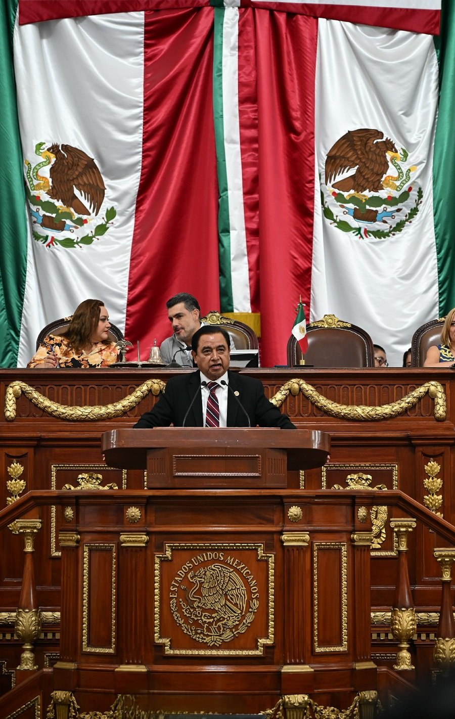 Poder Legislativo reconoce al Congreso de la Ciudad de México con la distinción La Mina del Tiempo