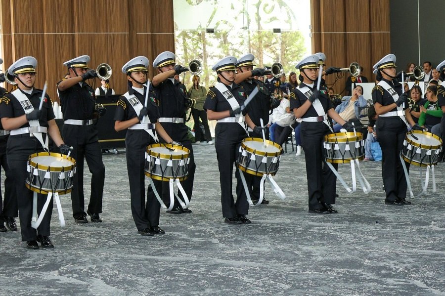 Realiza IHE 16º Concurso Estatal de Bandas de Guerra
