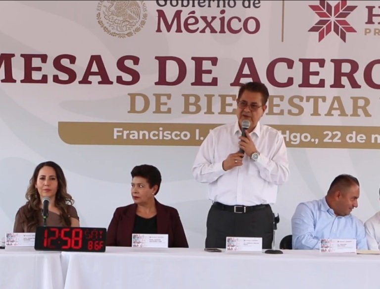 Tras Participar en Mesas de Acercamiento de Bienestar y Paz, Una Madre Logró Reunirse Con Su Hijo Menor de Edad