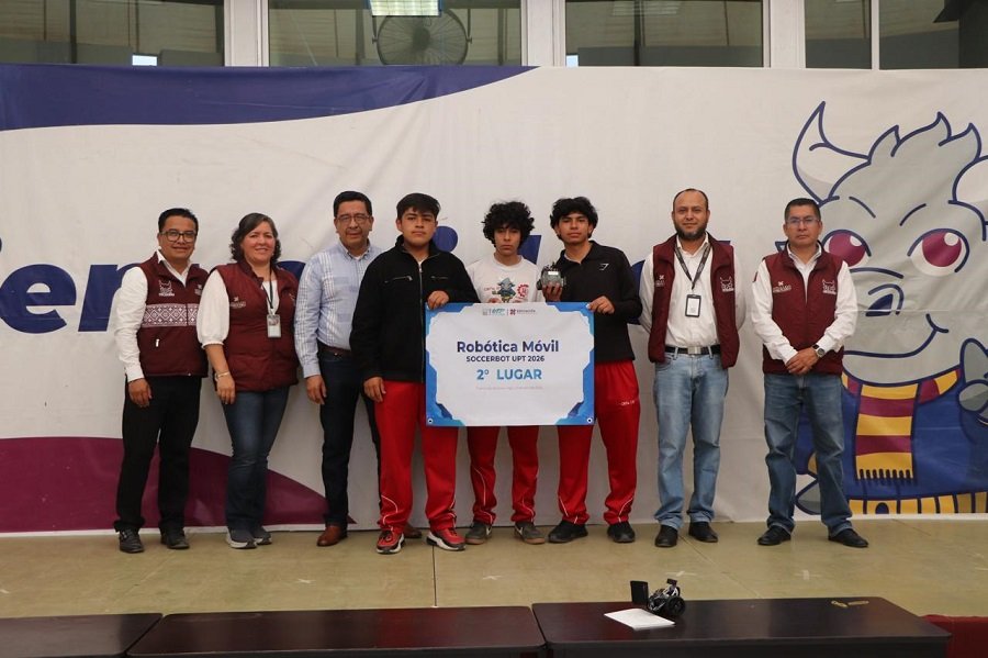 UPT realiza torneo de robótica móvil