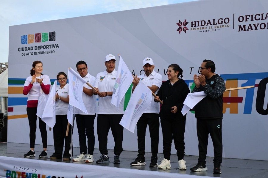 Dan el Banderazo de Salida a la Carrera “Activa tu Potencial 10K”