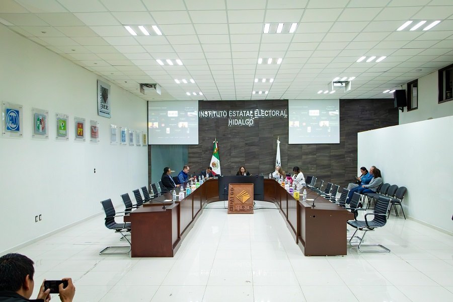 IEEH da cumplimiento a Resolución dictada por el Tribunal Laboral del PJEH, Aprueba el Embargo de Prerrogativas del PRI