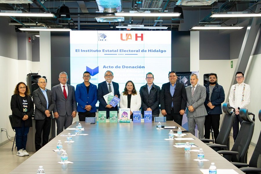 IEEH dona 140 Ejemplares de Materiales Editoriales a la UAEH