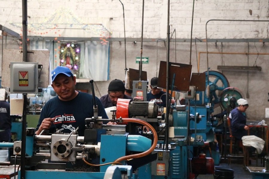 Licencia de Paternidad: Un Derecho Que Fortalece a Las Familias y Mejora Los Entornos Laborales