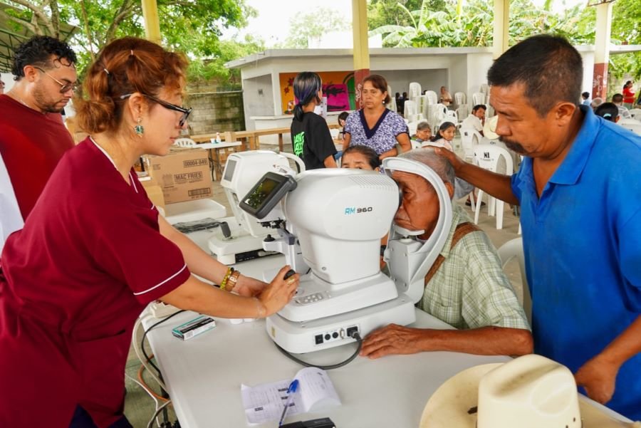 Lleva CEDSPI Atención Visual Gratuita A Cuatro Comunidades de la Huasteca hidalguense