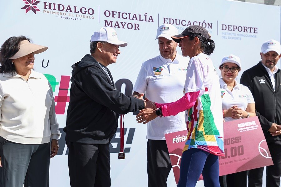 Menchaca entrega Ciudad Deportiva Ciudad Deportiva de Alto Rendimiento e inaugura la Villa Deportiva