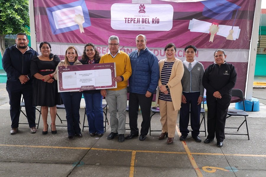 Natividad Castrejón escucha propuestas del Consejo Consultivo infantil y juvenil de Tepeji