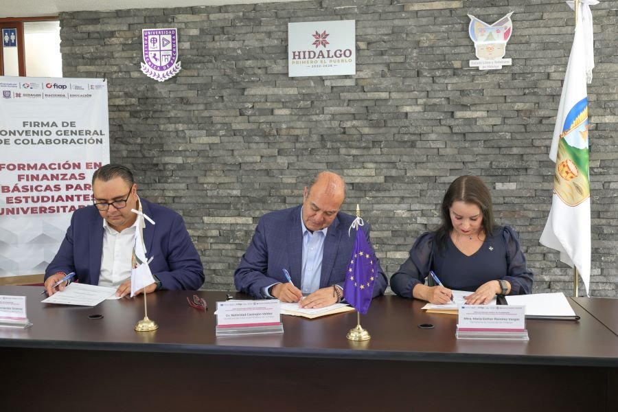 Participa Natividad Castrejón en convenio para fortalecer cultura fiscal