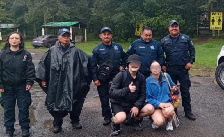 Elementos de la Policía Turística de la SSPH Rescatarfon a Dos Turistas de Guanajuato Extraviados Cuando Realizaban Senderismo