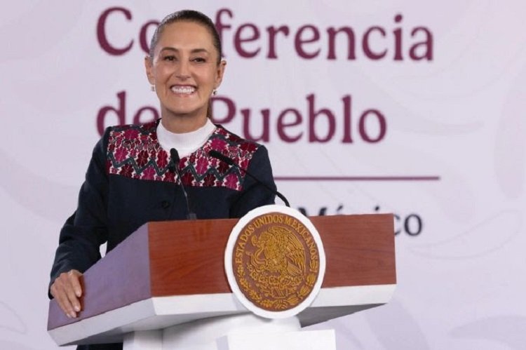Vamos Muy Adelantados En Construcción de Trenes, El Objetivo Es Inaugurar CDMX-Pachuca y CDMX-Querétaro En 2027: Presidenta Claudia Sheinbaum; Se Han Liberado Más de 28 Millones de M2 de Derecho de Vía