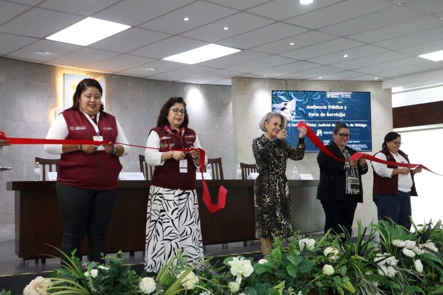 Acerca ISSSTE Hidalgo sus 22 prestaciones y feria de salud al Poder Judicial del estado
