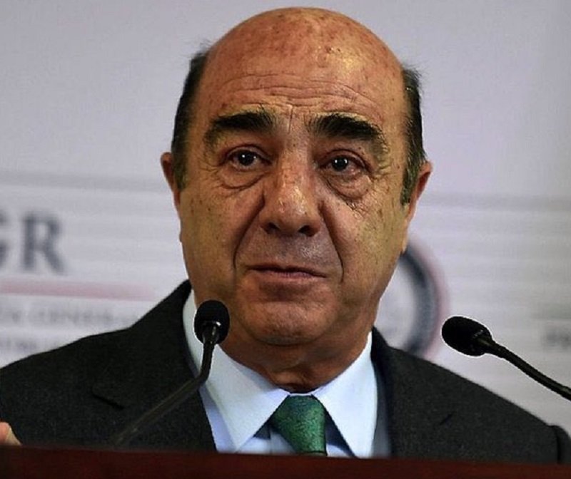 Cambiaron las medidas cautelares para el exprocurador General de la República, Jesús Murillo Karam, por el caso Ayotzinapa.
