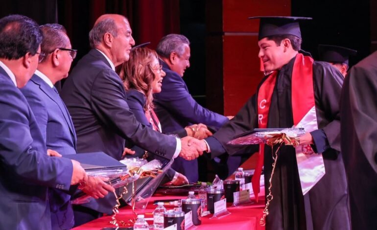 Concluyen su formación 196 estudiantes del CREN “Benito Juárez”