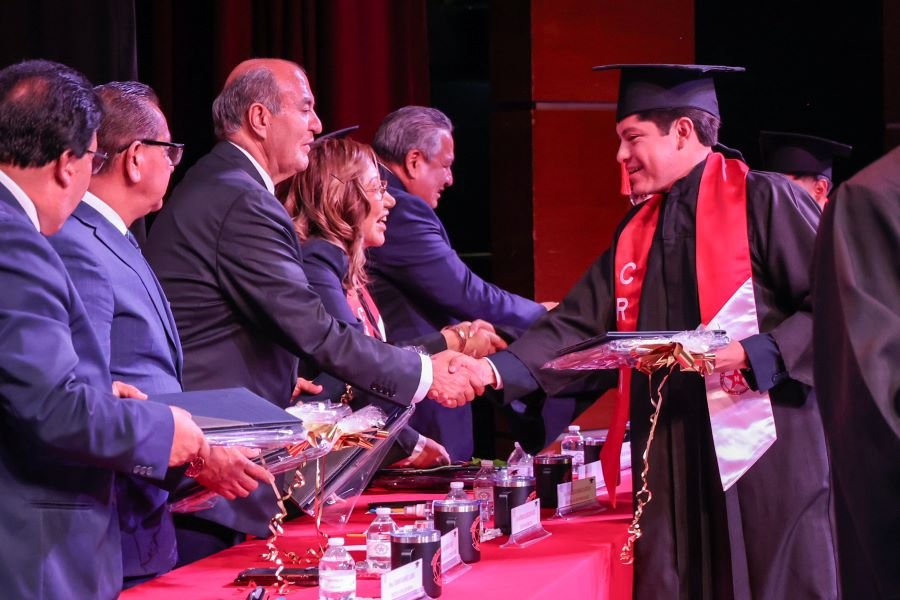 Concluyen su formación 196 estudiantes del CREN “Benito Juárez”